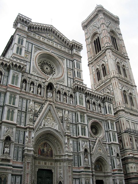 Duomo and Bell Tower-01.JPG - The Duomo of Florence is the fourth largest cathedral in the world.